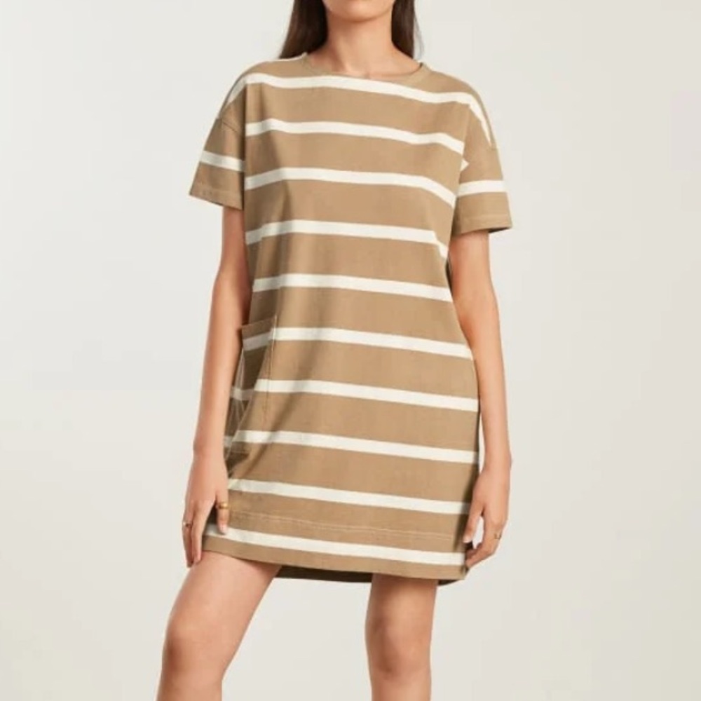 NWT Everlane The Oversized Mariner Iced Coffee Tan Stripe T-Shirt Dress - Medium